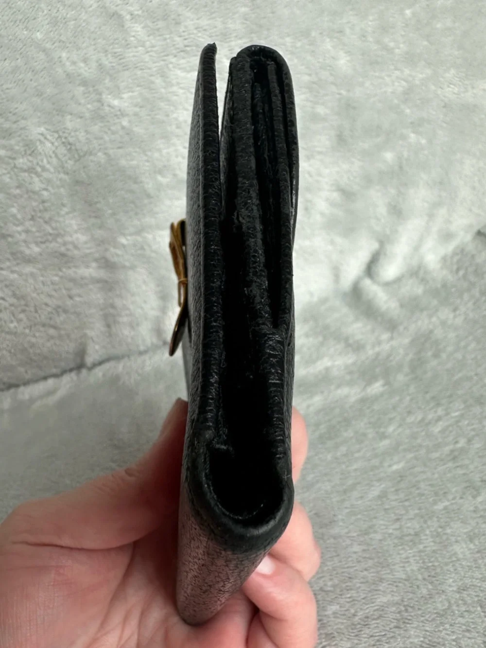 Gucci Black Leather Wallet Gold Clasp Vintage Made in Italy ✨ - Picture 5 of 14